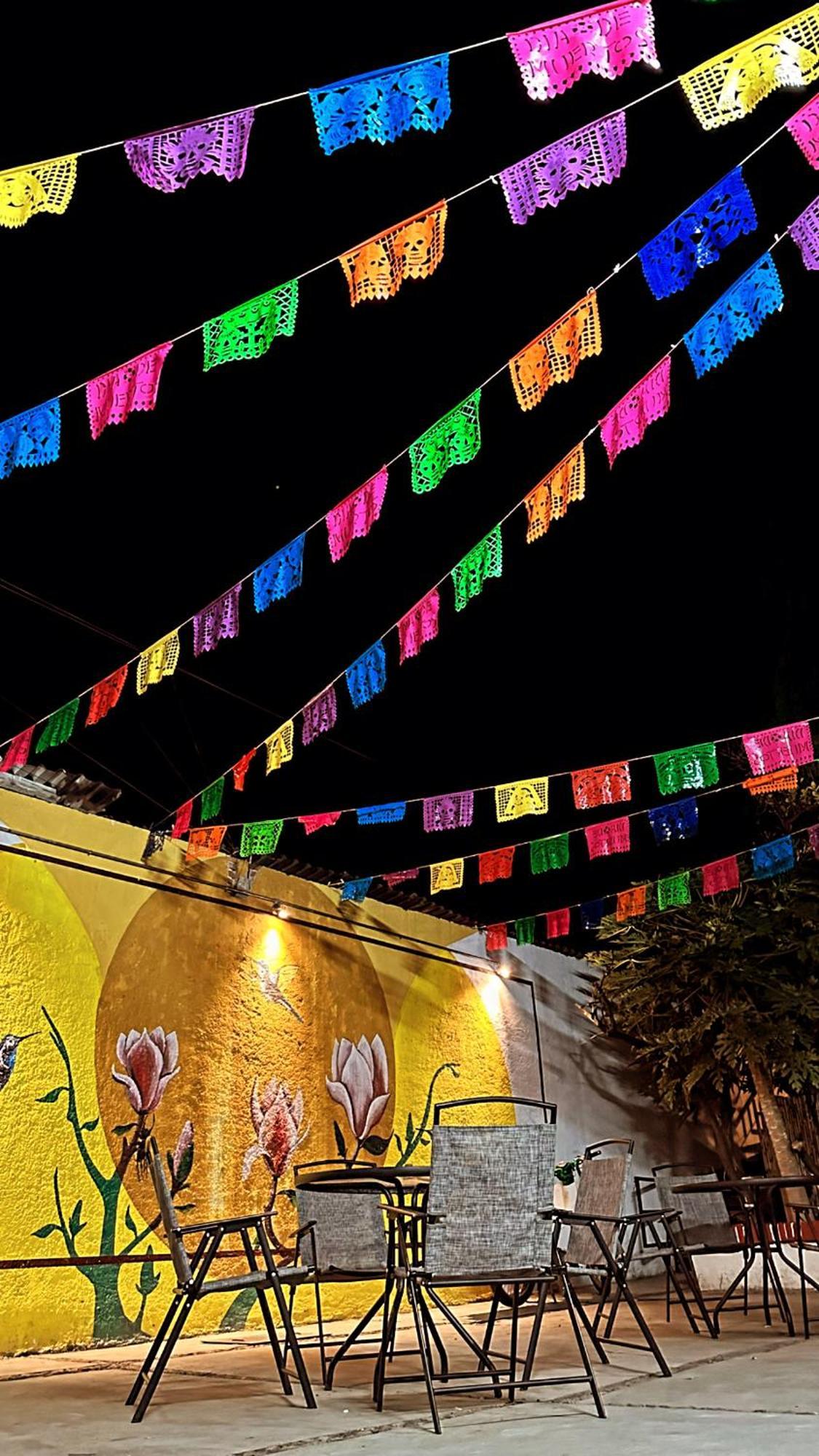 Xitla Hostel Oaxaca ภายนอก รูปภาพ
